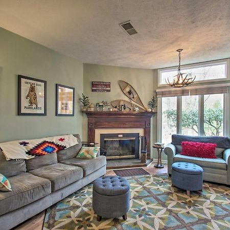 Wintergreen Resort Mountain Condo With Pool Access! Lyndhurst Exteriör bild