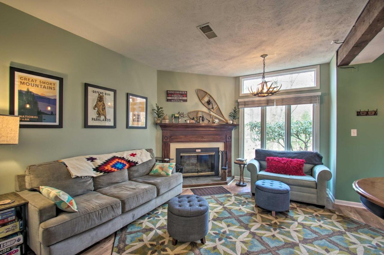 Wintergreen Resort Mountain Condo With Pool Access! Lyndhurst Exteriör bild
