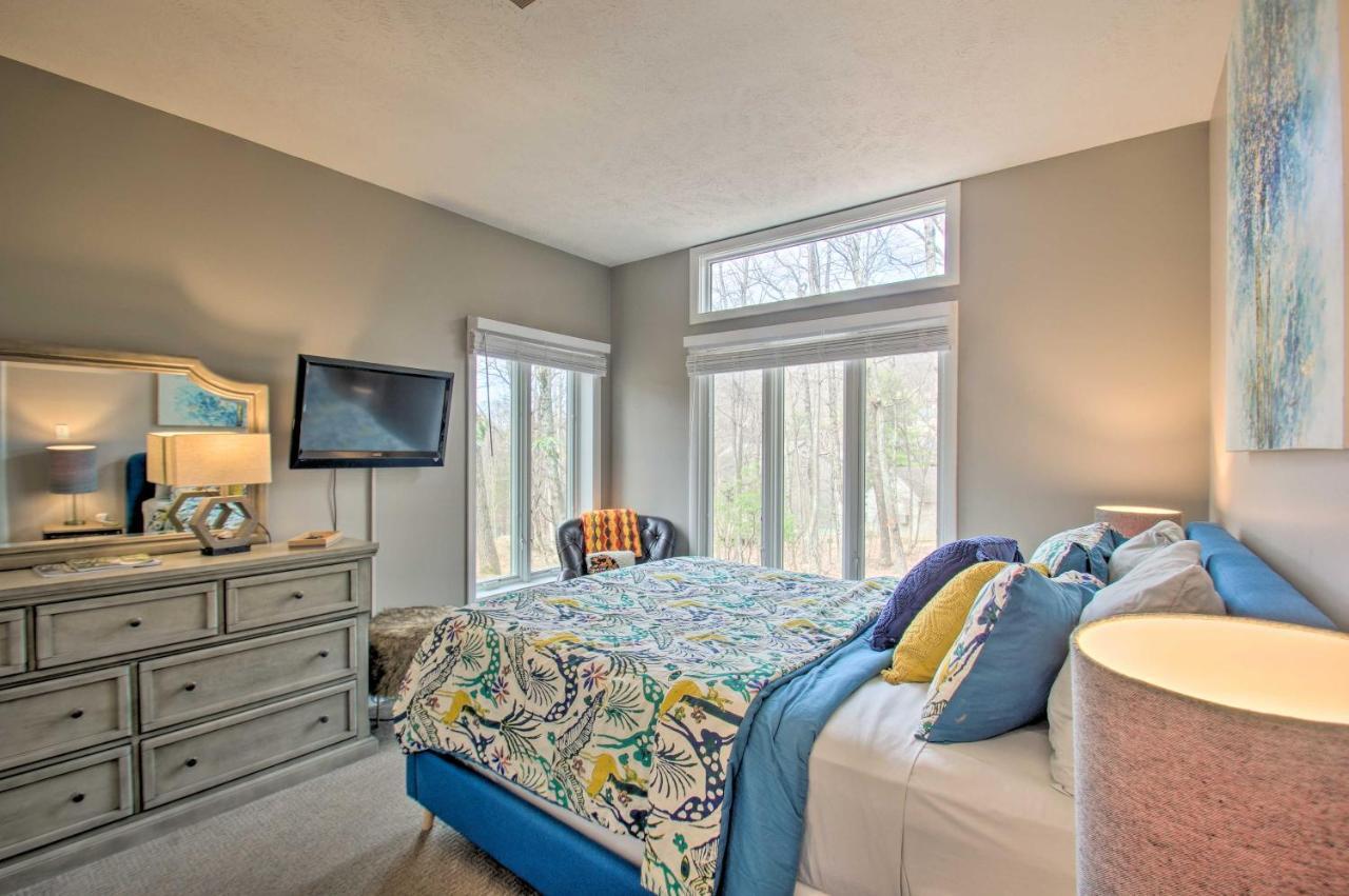 Wintergreen Resort Mountain Condo With Pool Access! Lyndhurst Exteriör bild