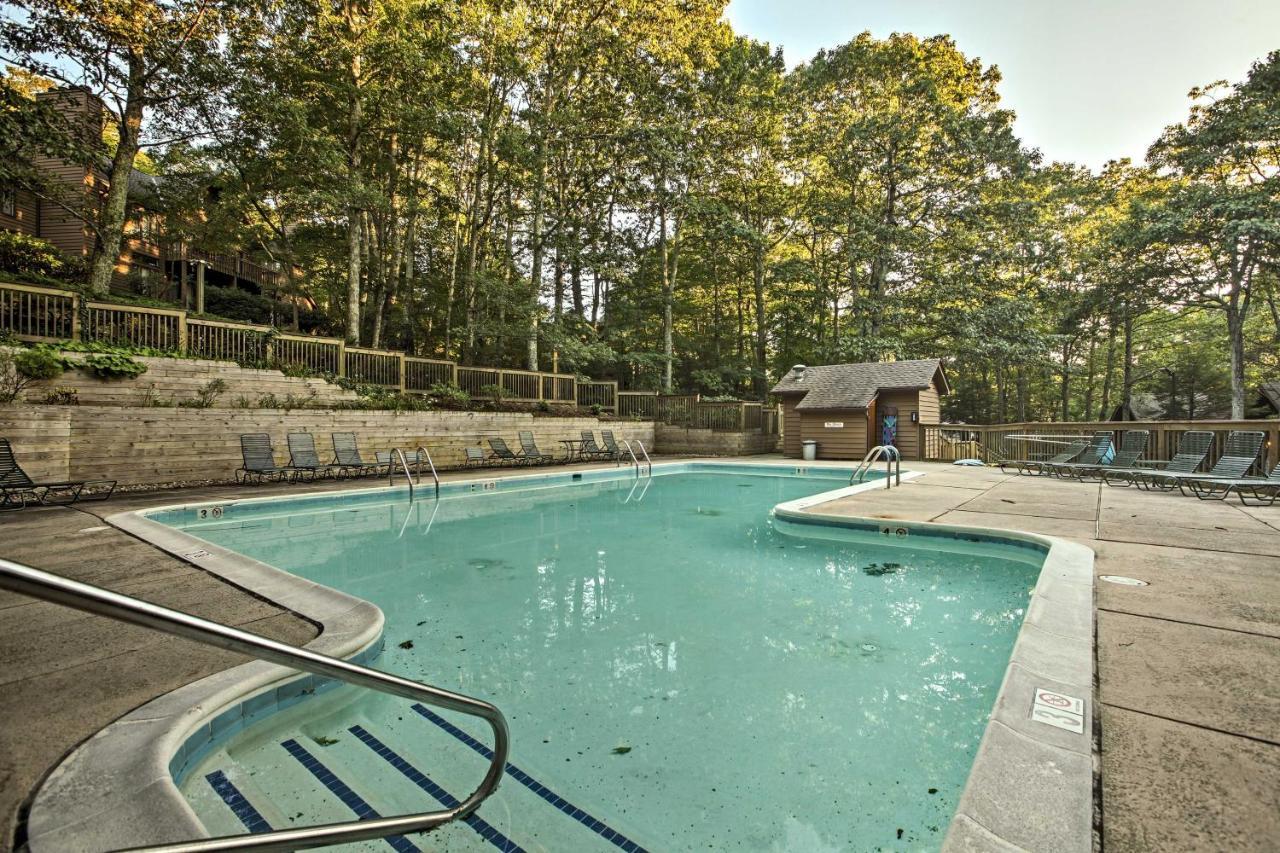 Wintergreen Resort Mountain Condo With Pool Access! Lyndhurst Exteriör bild